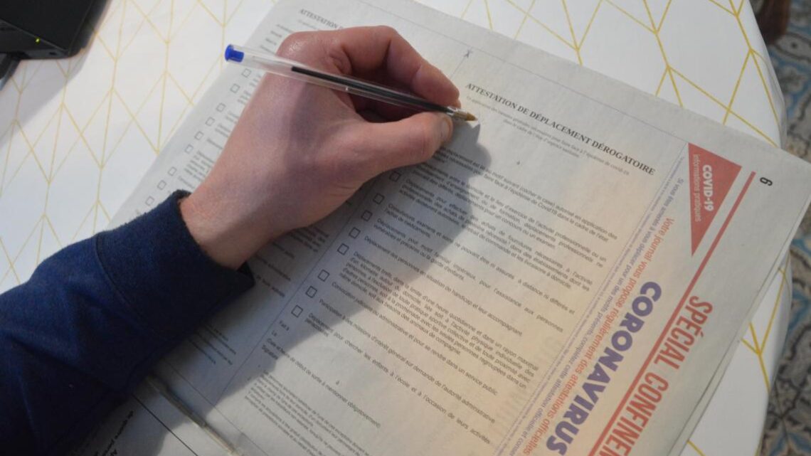 La question reconfinement du jour: combien faut-il d’attestations pour se rendre au travail ou à l’école?